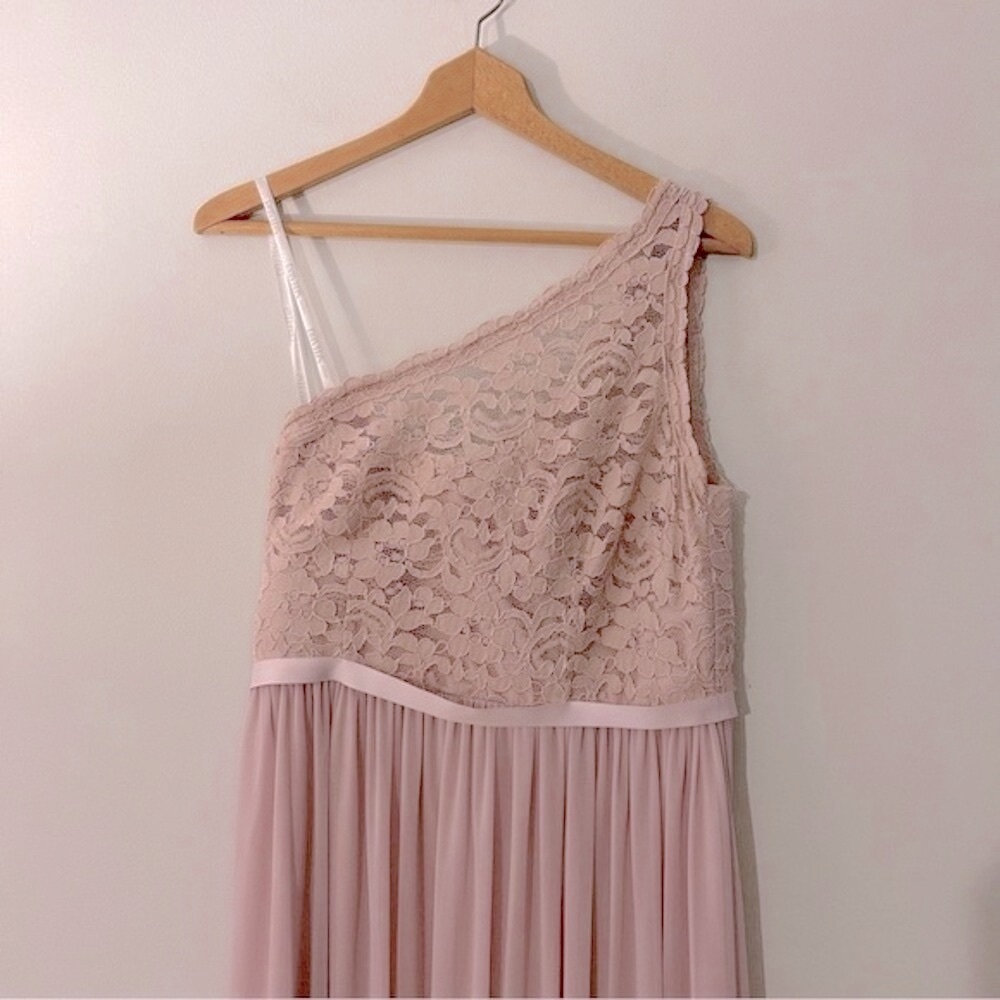 David’s Bridal Cameo Pink One Shoulder Lace Chiffon Gown Size 10 Formal Dress - Picture 7 of 9